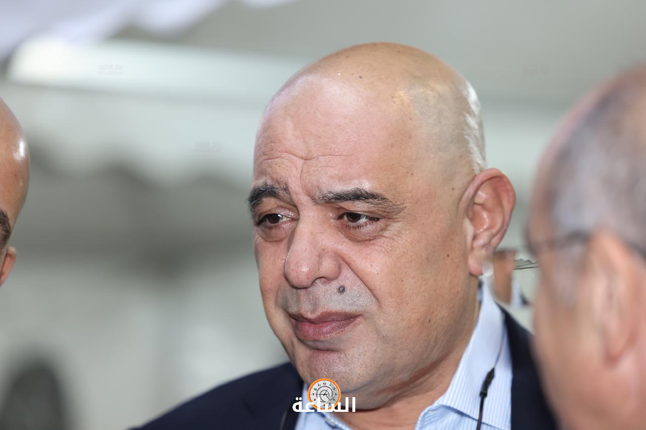 Madar Al-Saa Images 0.16050068059449252