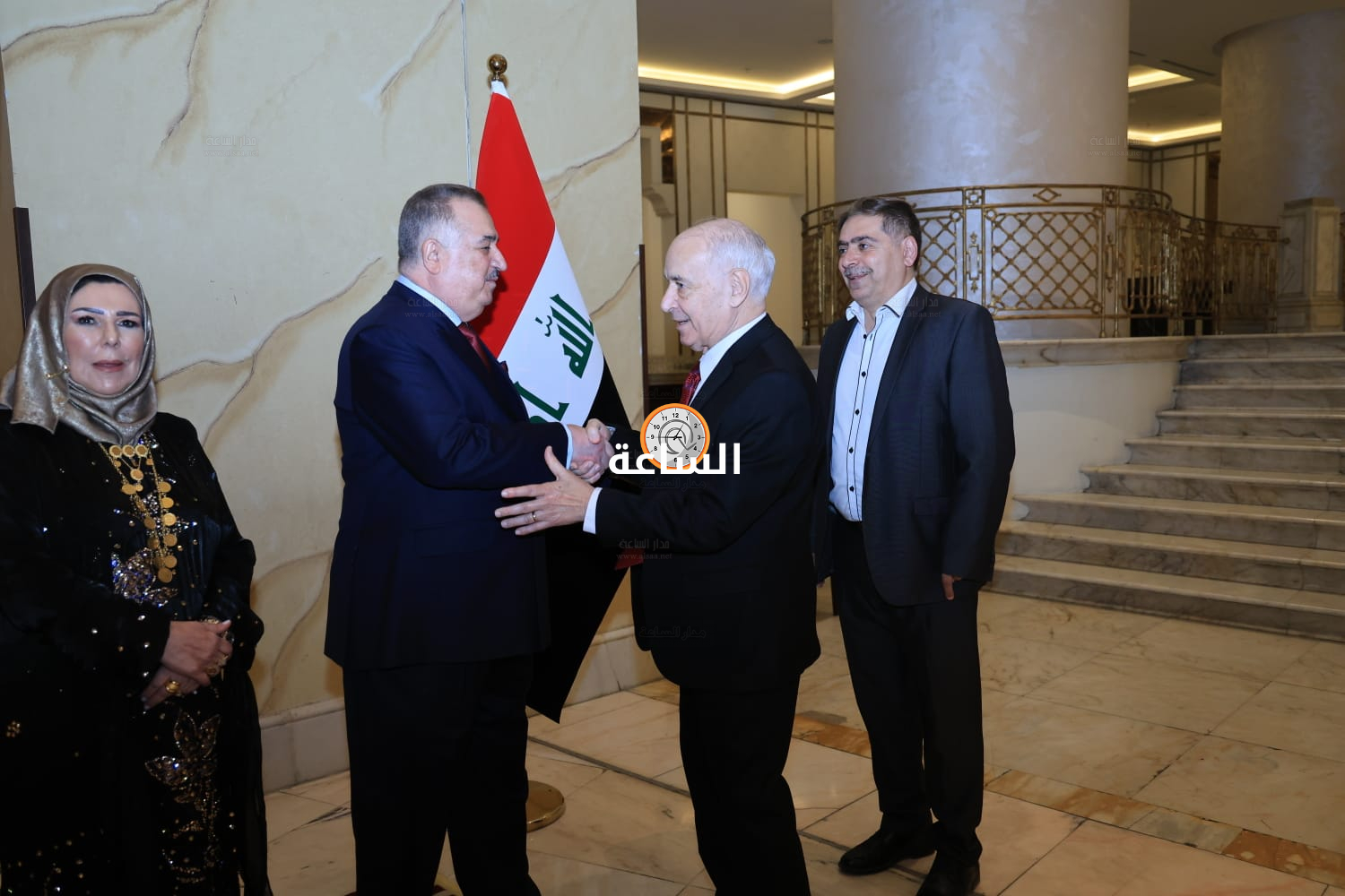 Madar Al-Saa Images 0.4897980928727804