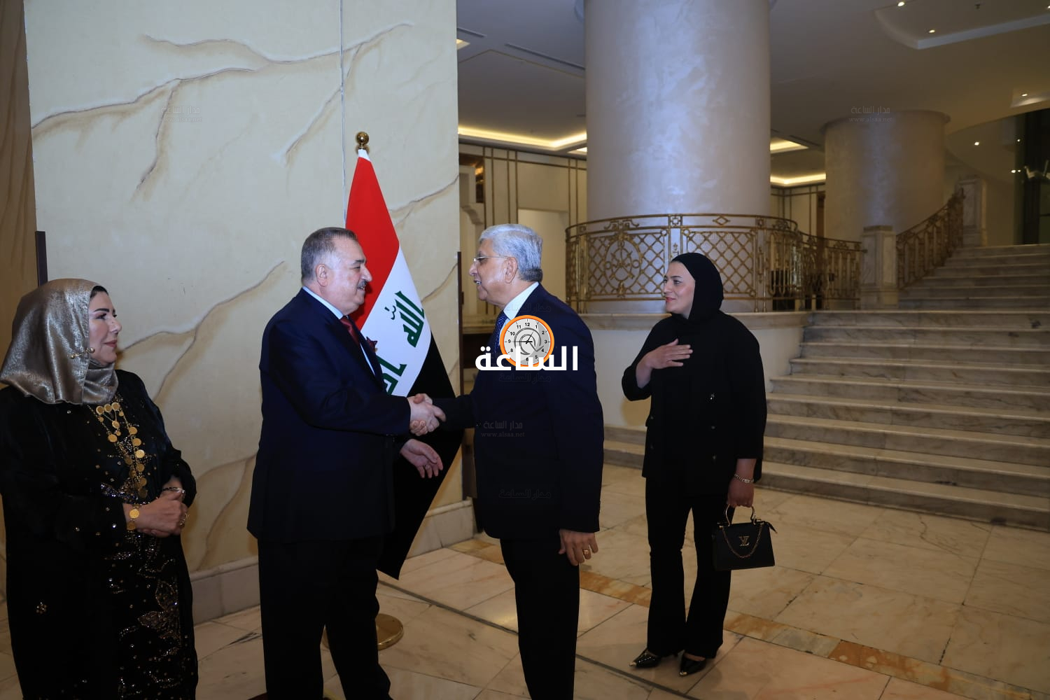 Madar Al-Saa Images 0.0556125588062395