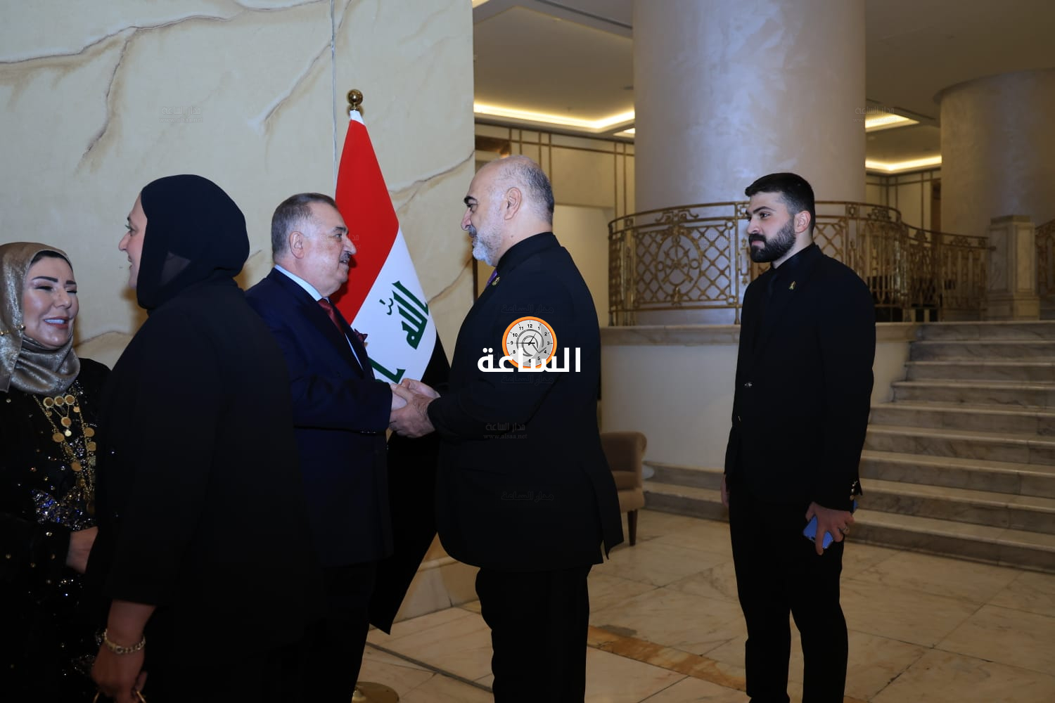 Madar Al-Saa Images 0.37310198841919306