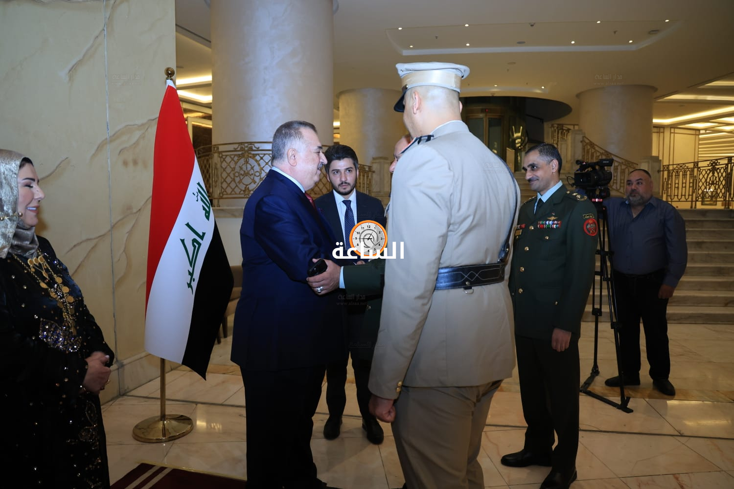 Madar Al-Saa Images 0.014975445661477016