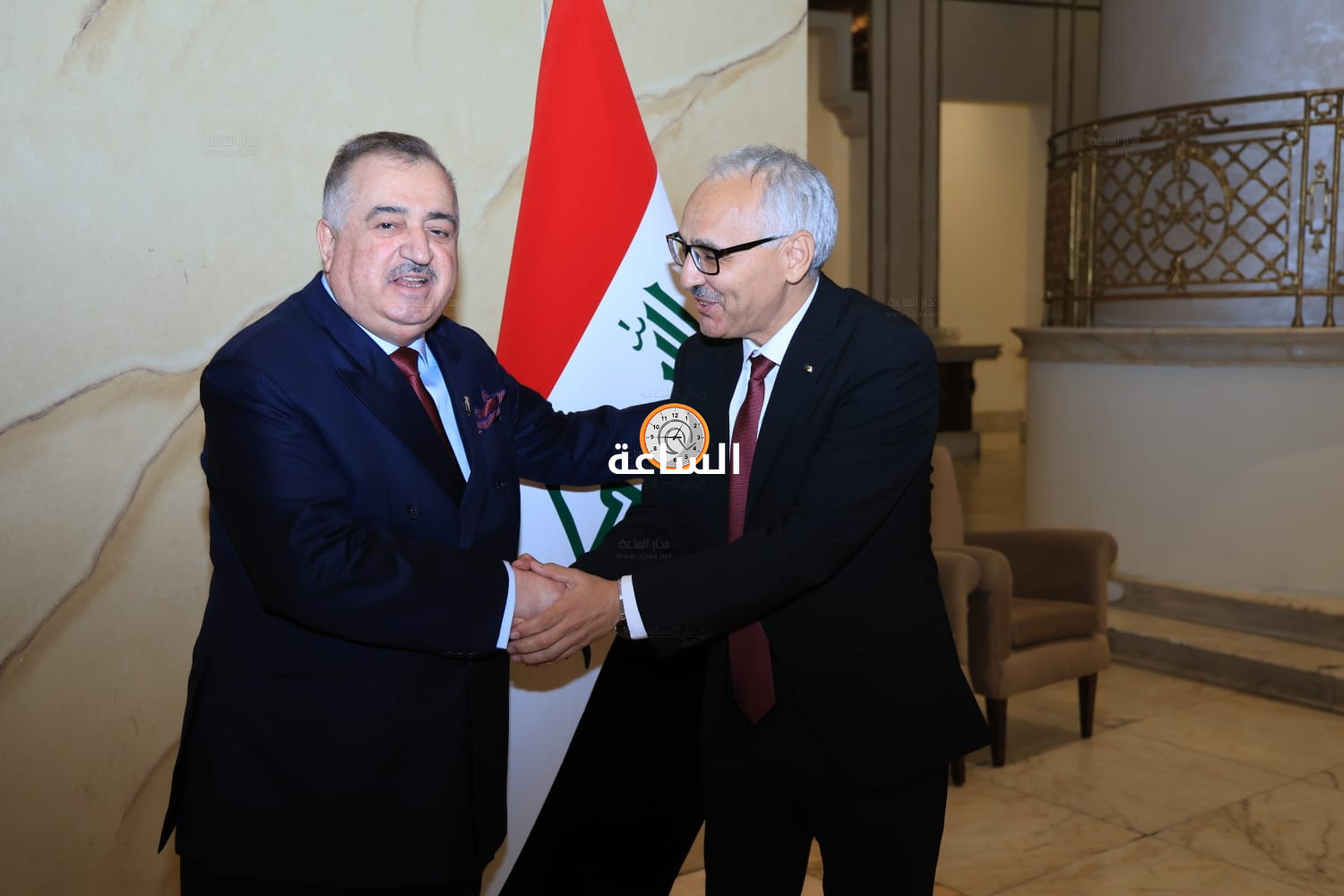 Madar Al-Saa Images 0.8123795216473919