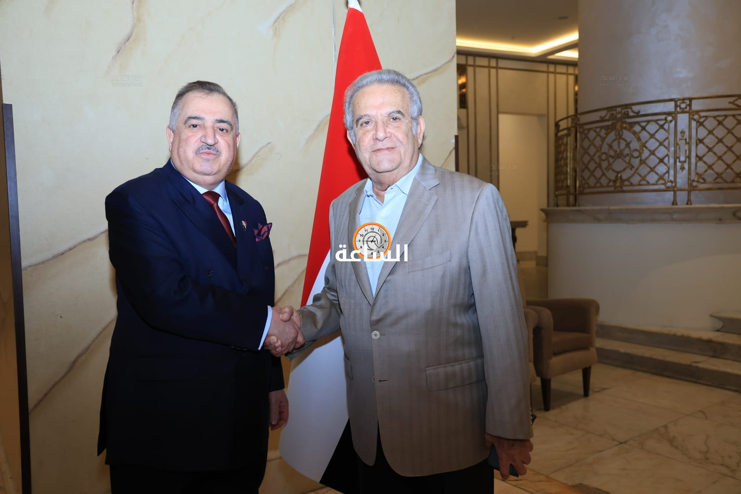 Madar Al-Saa Images 0.10293076827124492