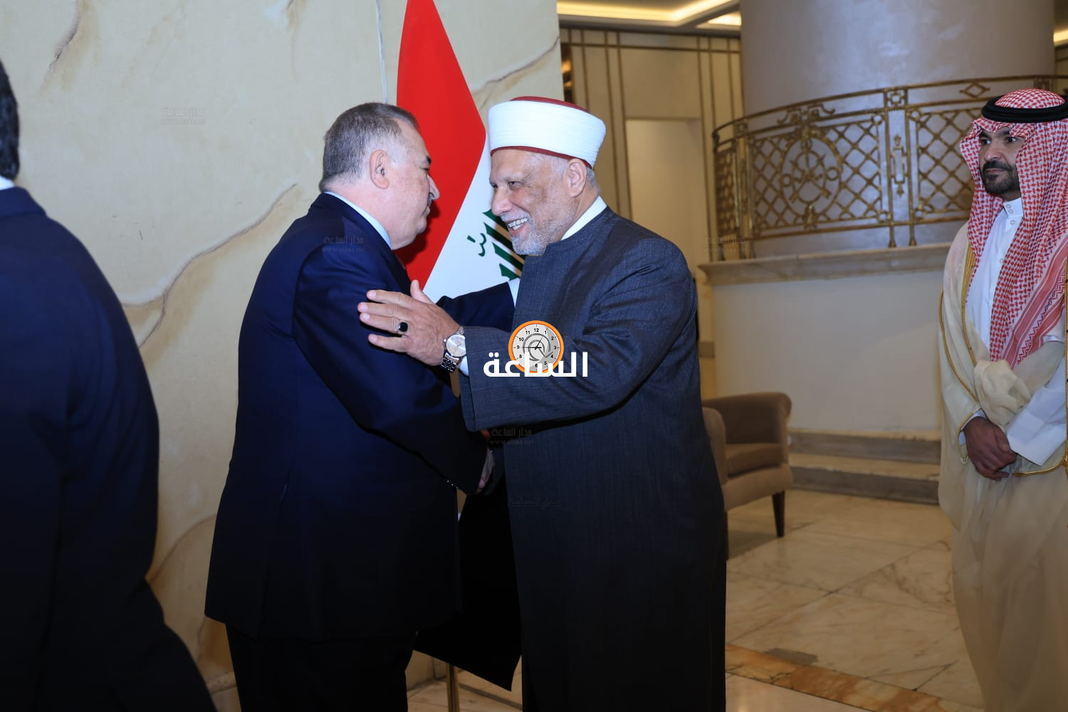 Madar Al-Saa Images 0.24458342148409185