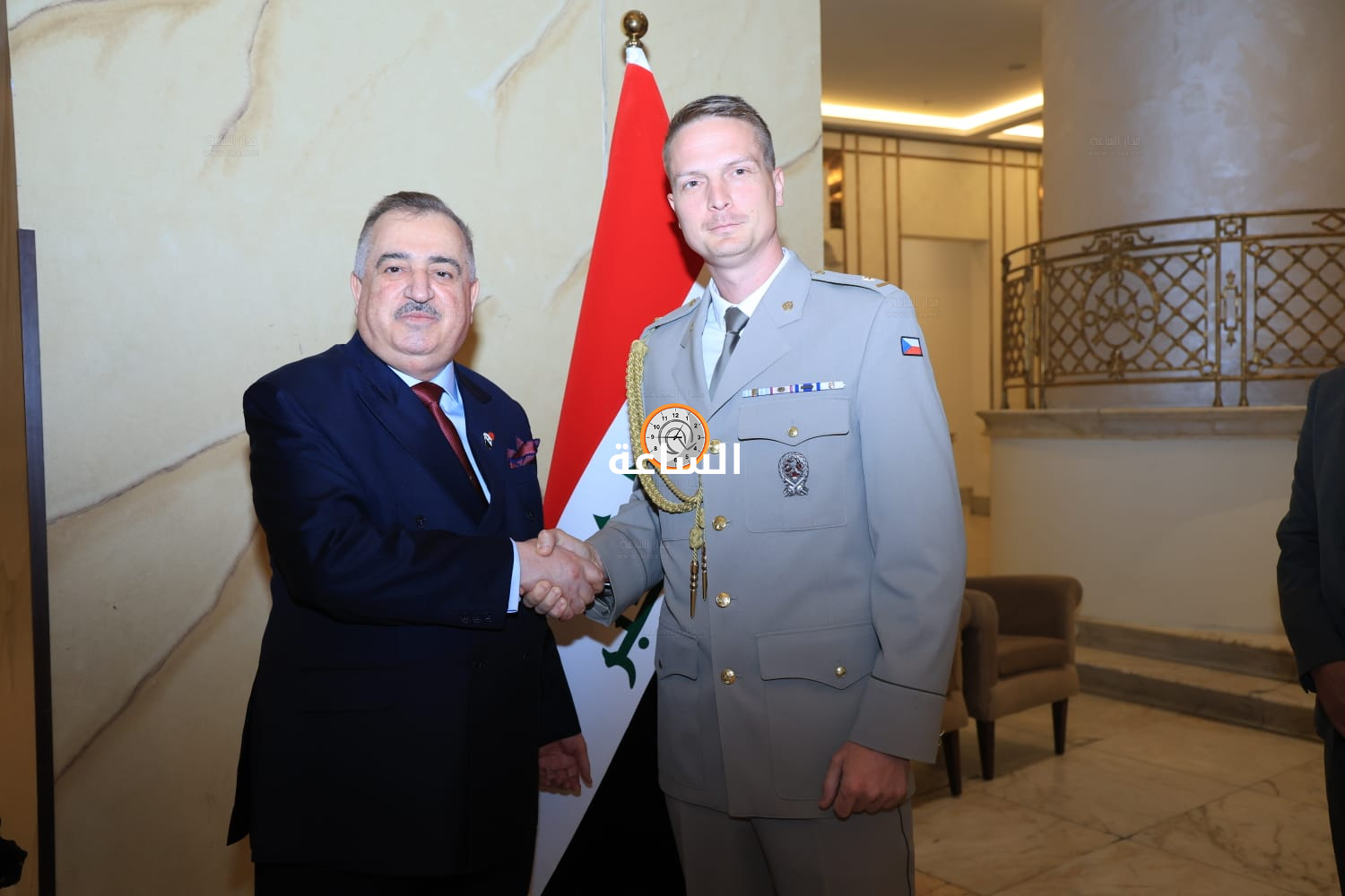 Madar Al-Saa Images 0.5978467289547658