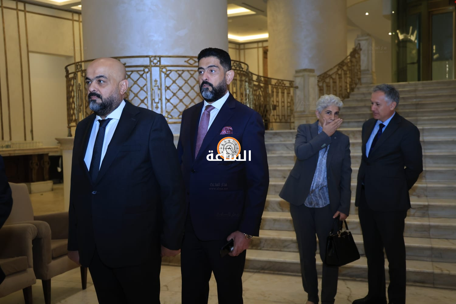 Madar Al-Saa Images 0.9043853108915344