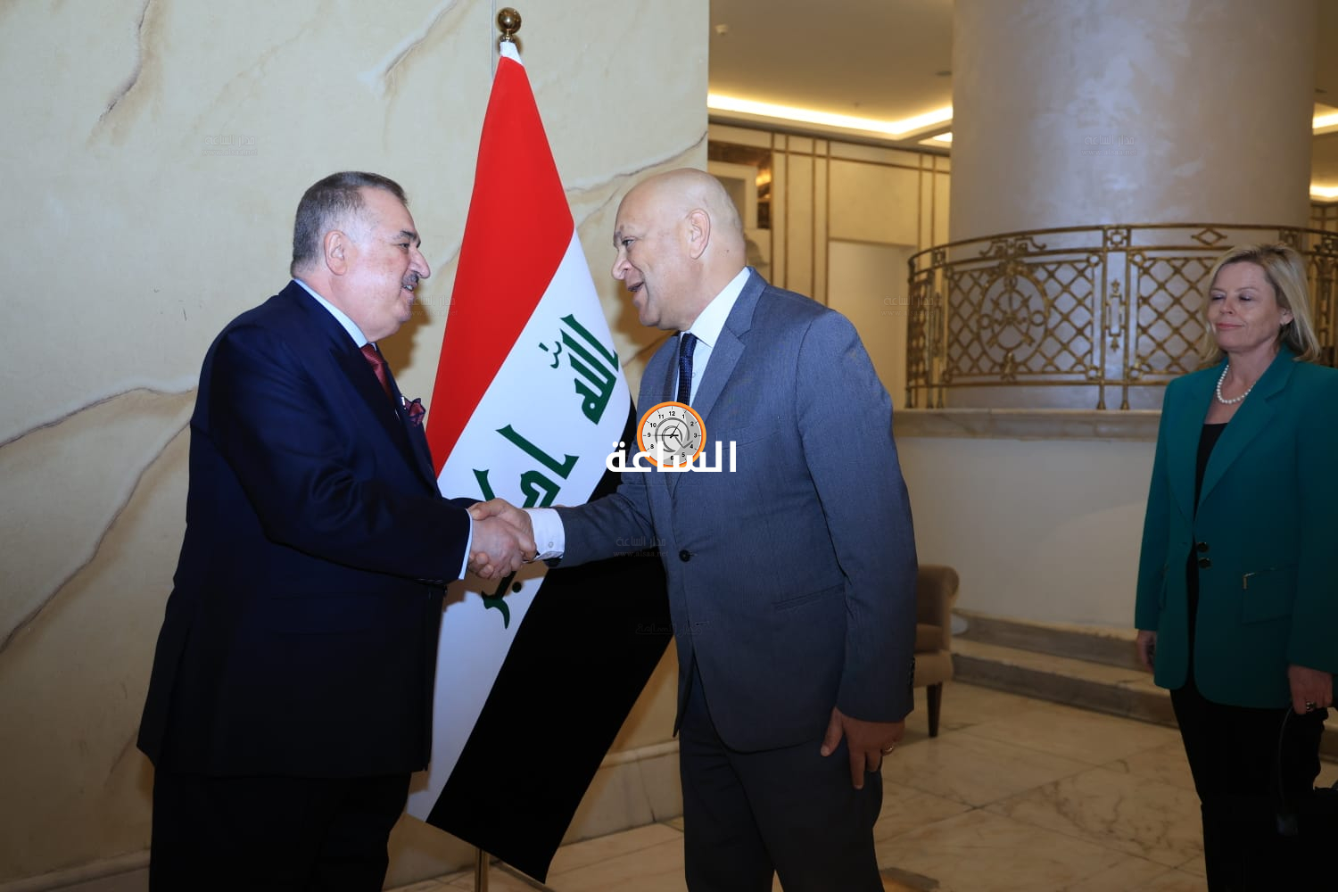 Madar Al-Saa Images 0.20002306121168845