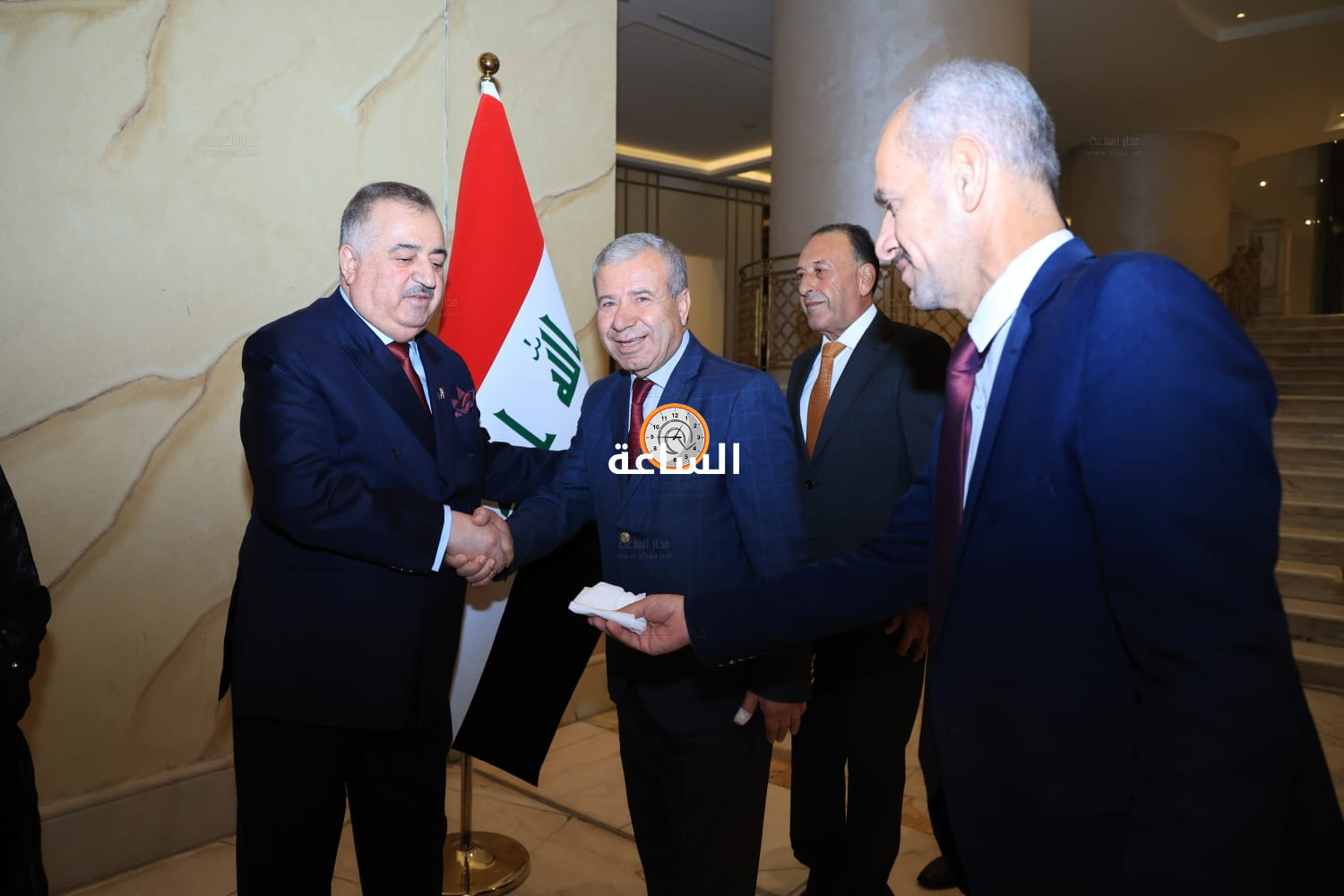 Madar Al-Saa Images 0.743918602321646