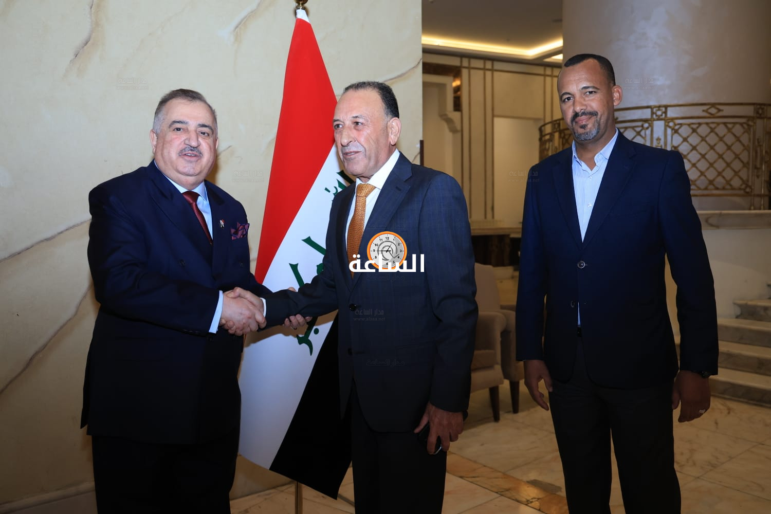 Madar Al-Saa Images 0.3429188734107804