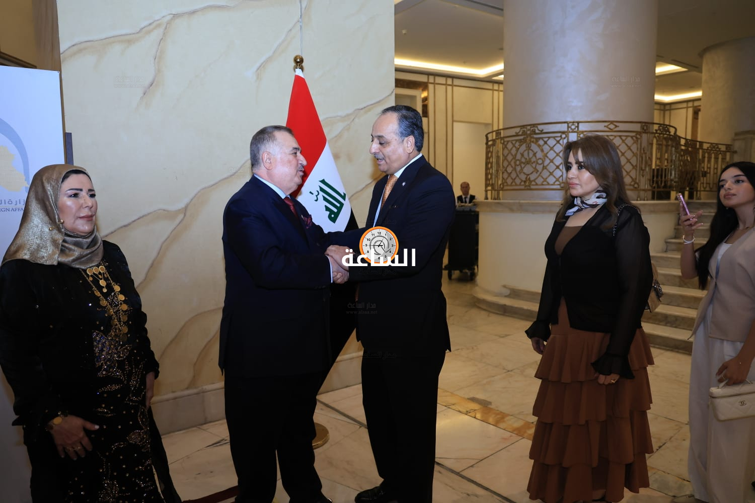 Madar Al-Saa Images 0.7750308060872199