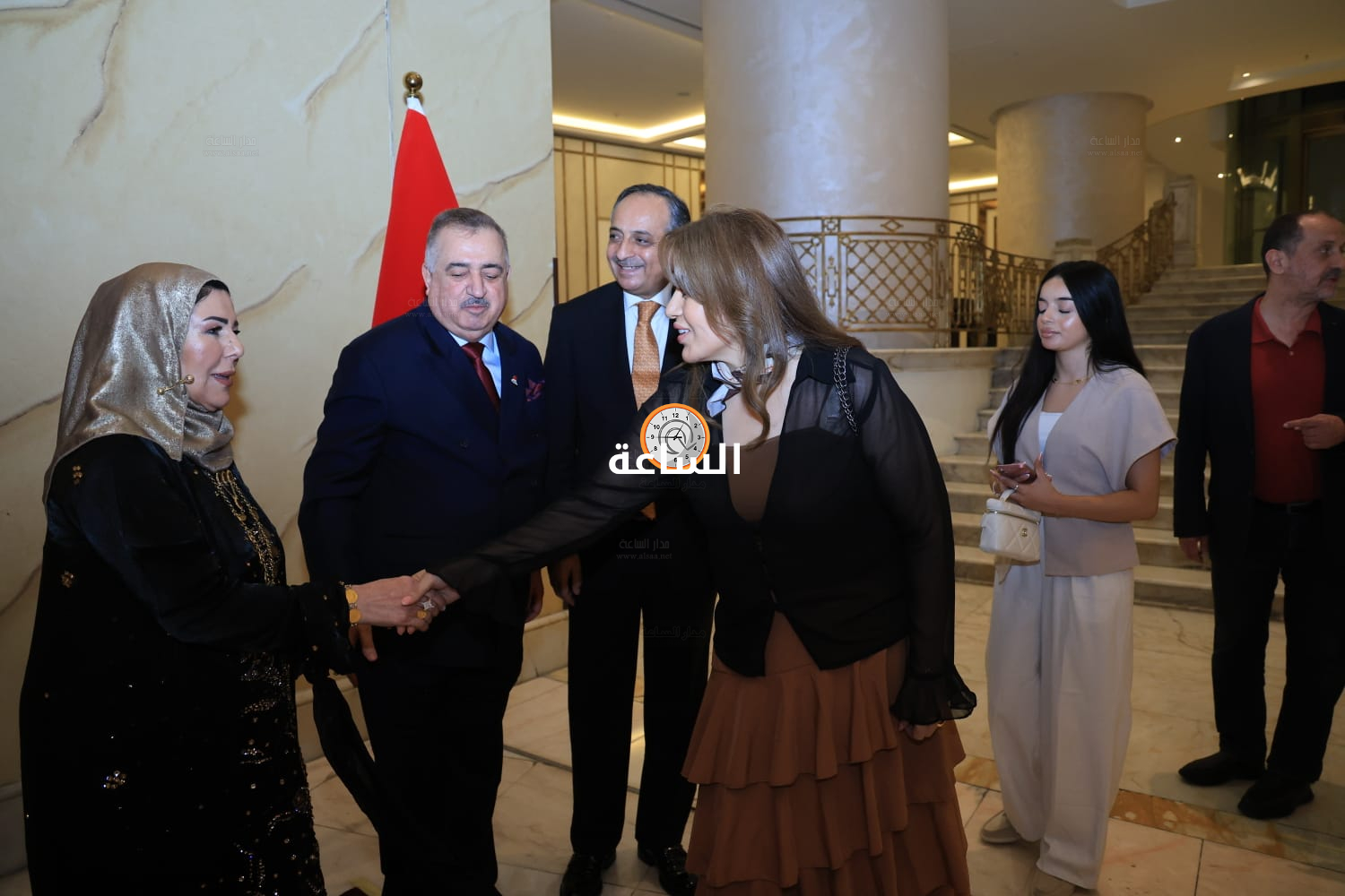 Madar Al-Saa Images 0.6085249978016528