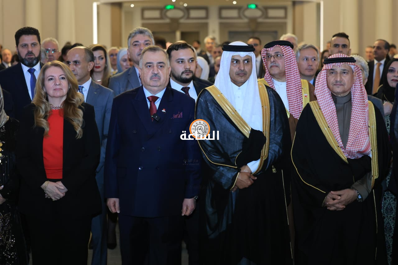 Madar Al-Saa Images 0.033327498830859725