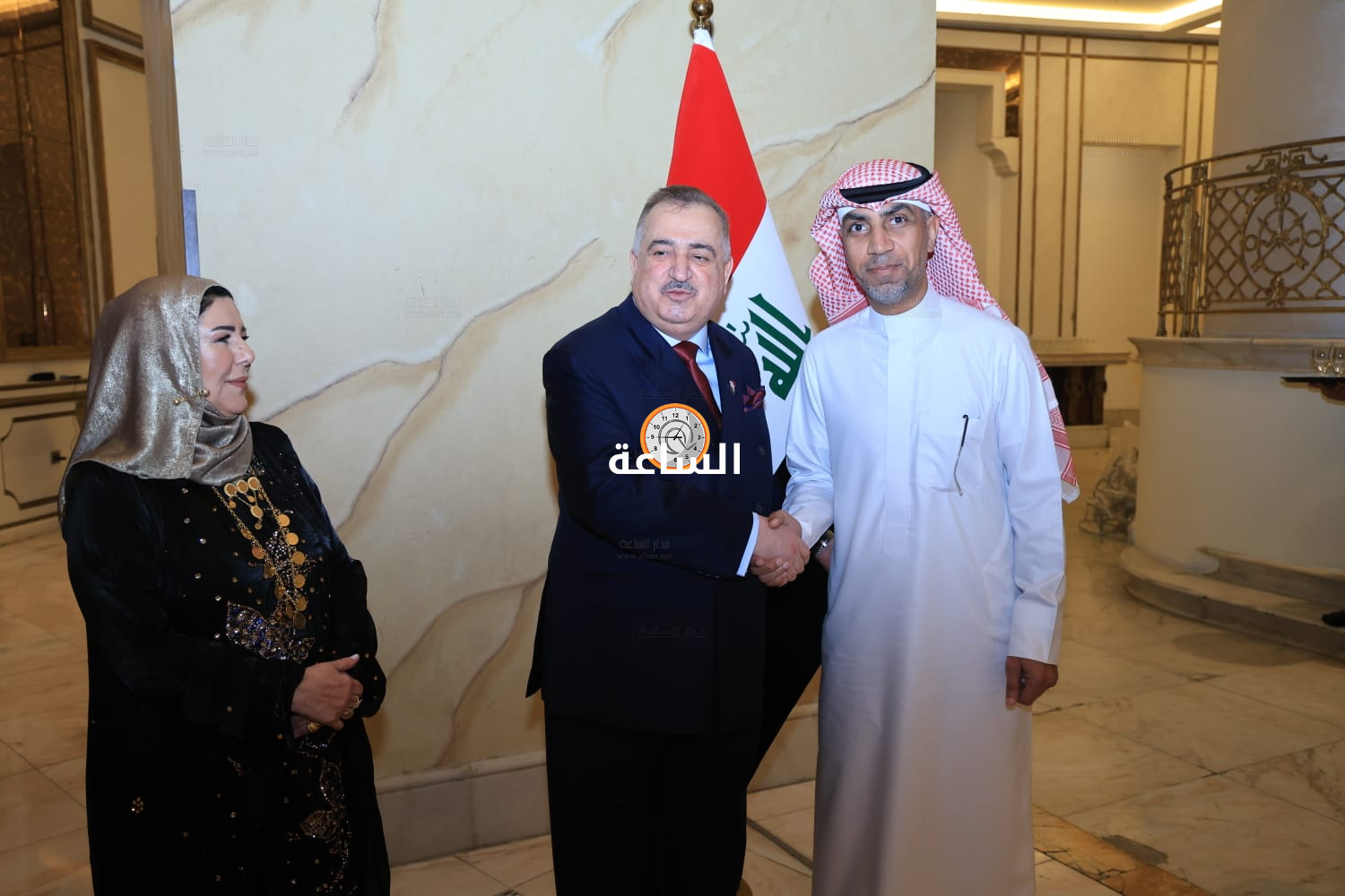 Madar Al-Saa Images 0.7890632583544023