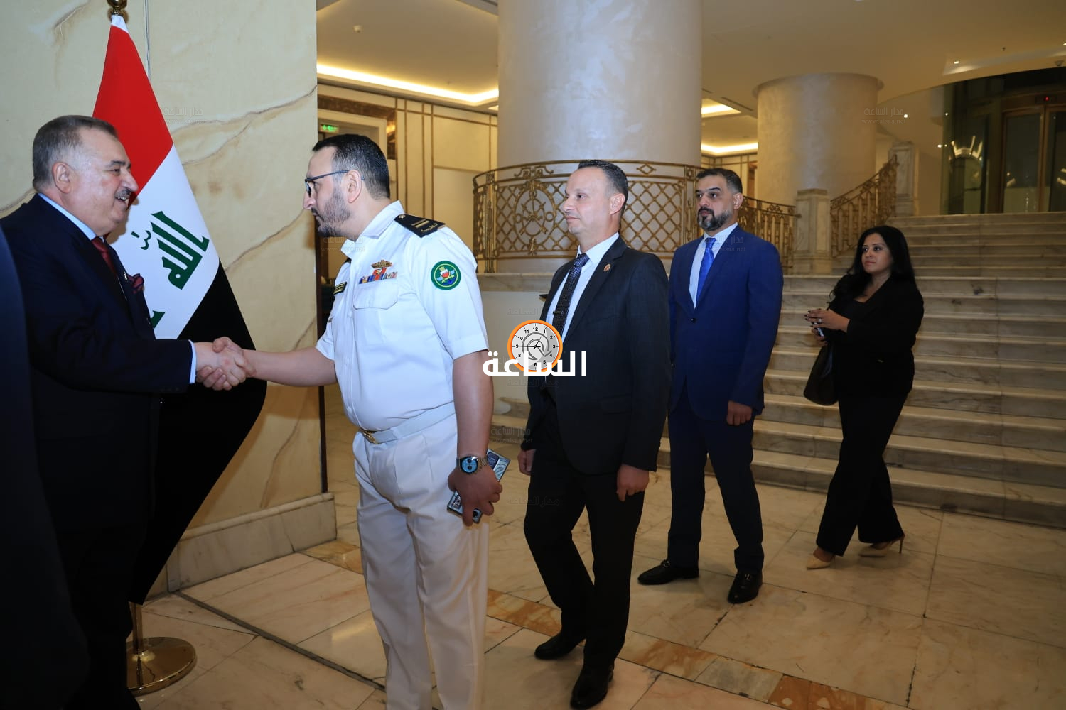 Madar Al-Saa Images 0.6331275229155133