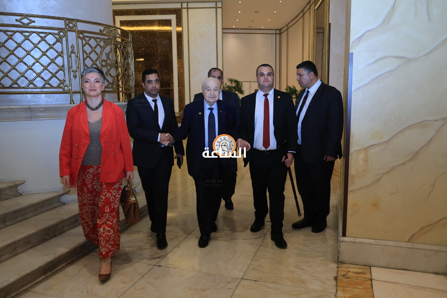 Madar Al-Saa Images 0.2924390355360771
