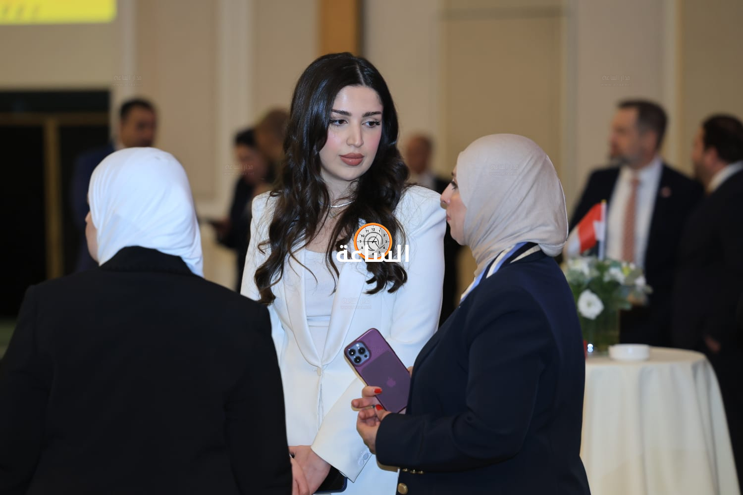 Madar Al-Saa Images 0.4940324288754381