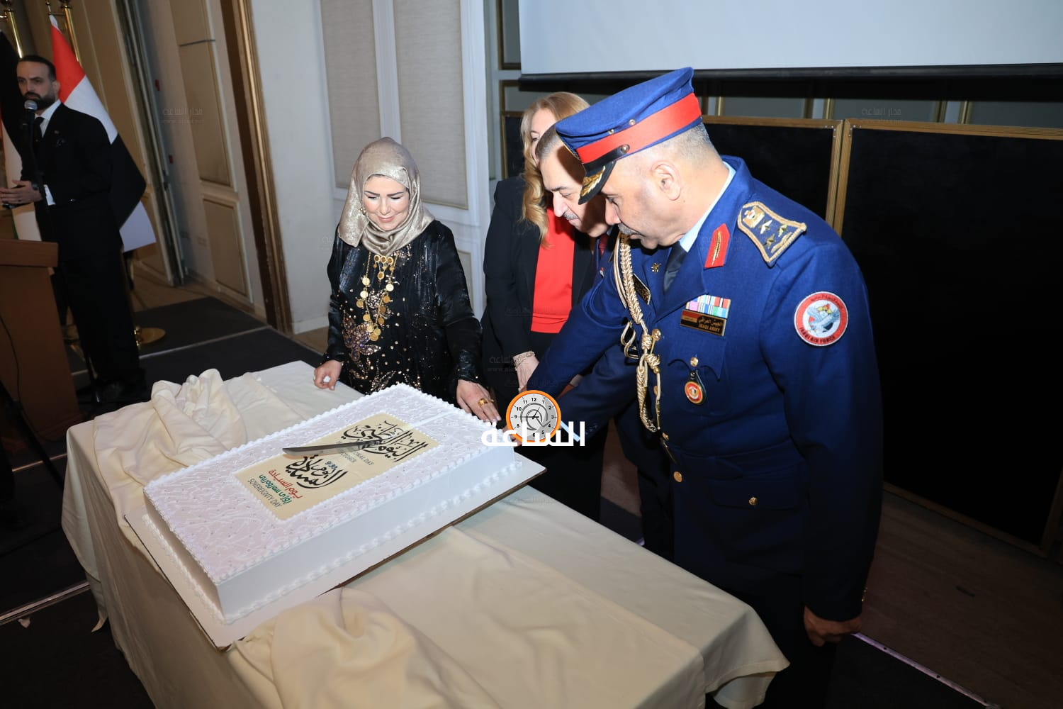 Madar Al-Saa Images 0.22142773716694508