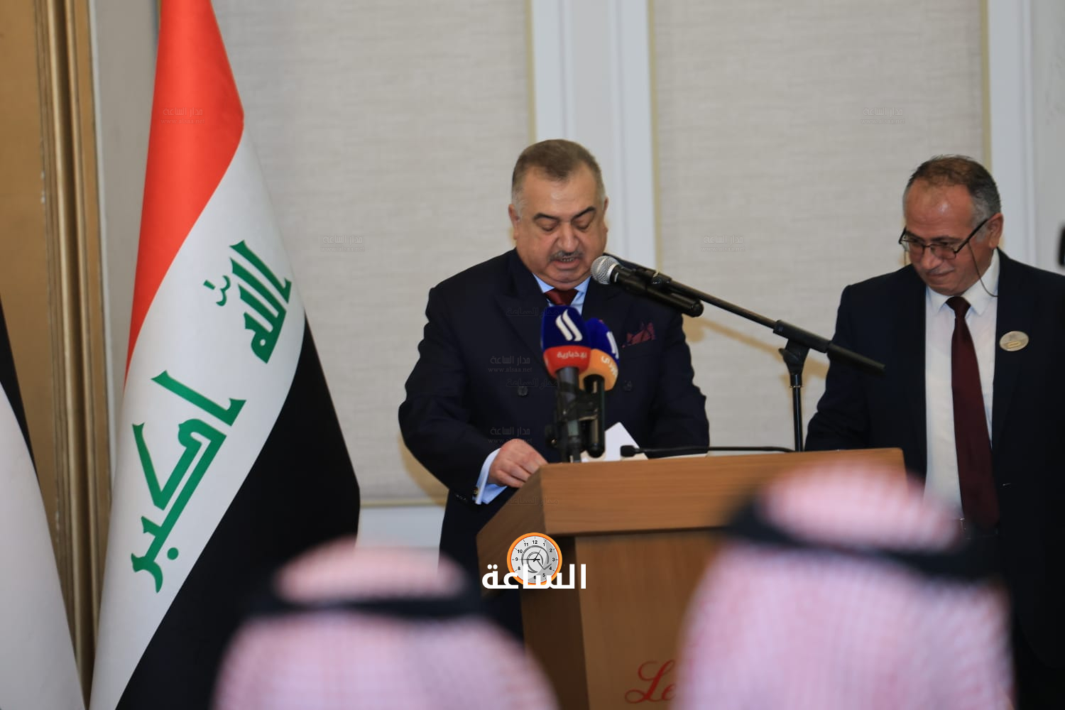 Madar Al-Saa Images 0.5617628385927755