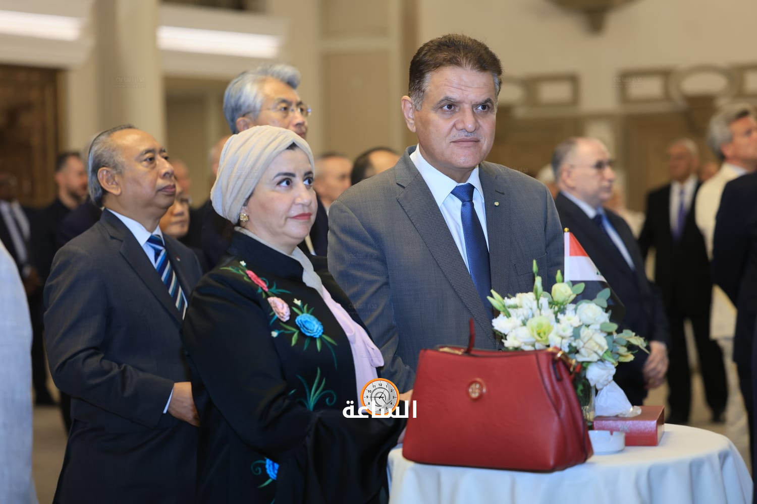 Madar Al-Saa Images 0.0369882942403168