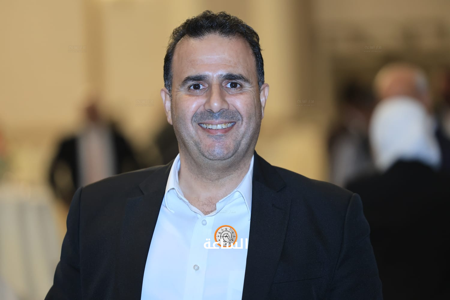 Madar Al-Saa Images 0.37941107687858266