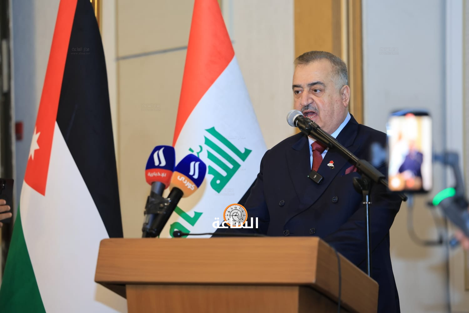 Madar Al-Saa Images 0.9017523932308215