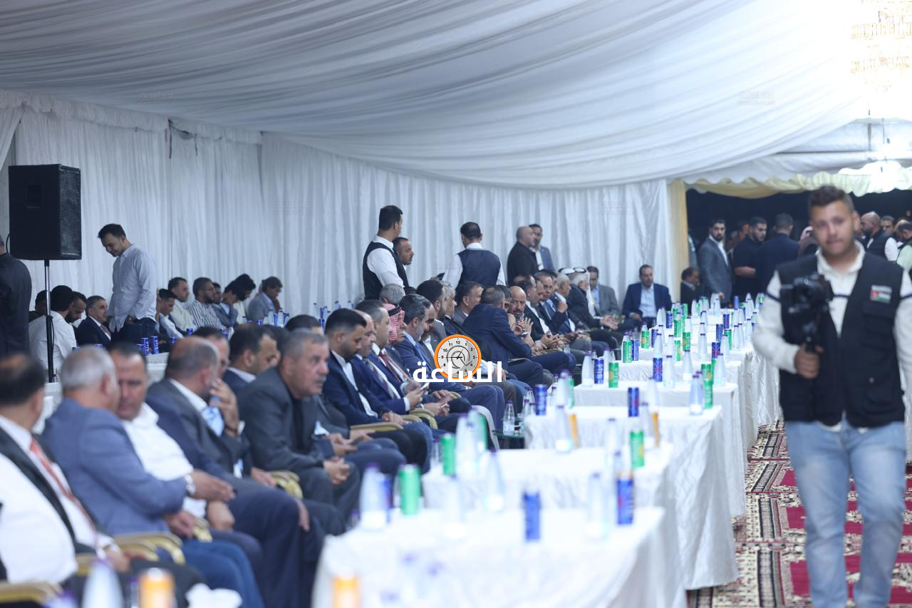 Madar Al-Saa Images 0.8744677264340409