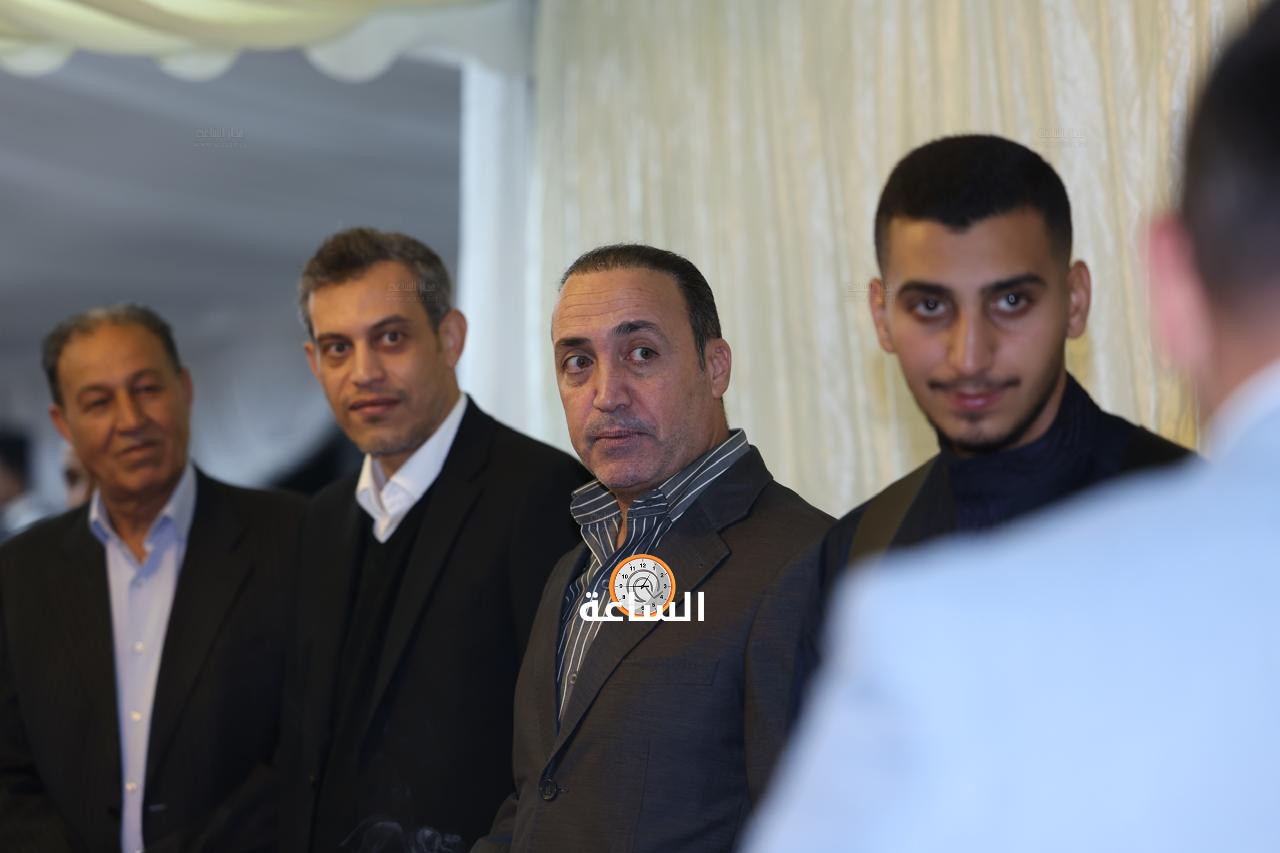 Madar Al-Saa Images 0.3254863223683243