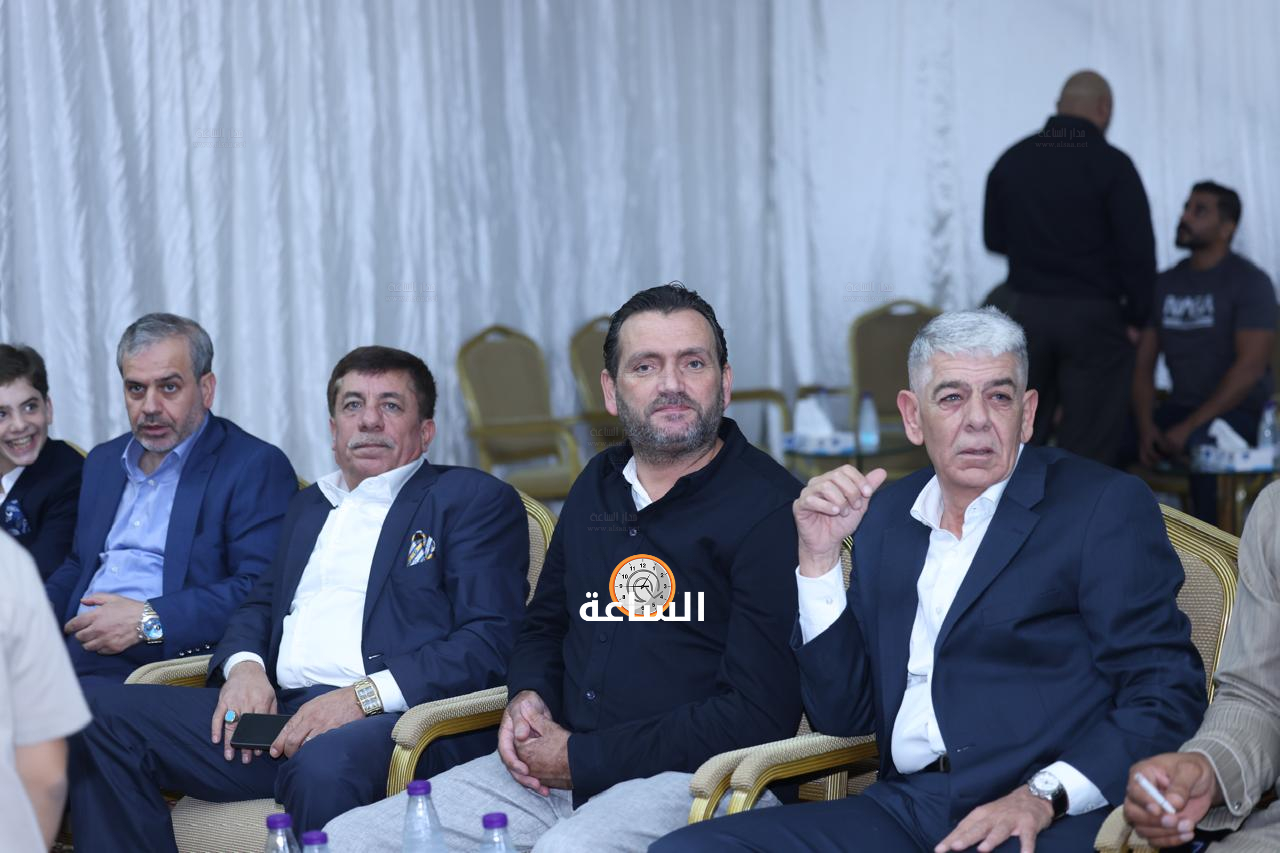 Madar Al-Saa Images 0.39228359570682336