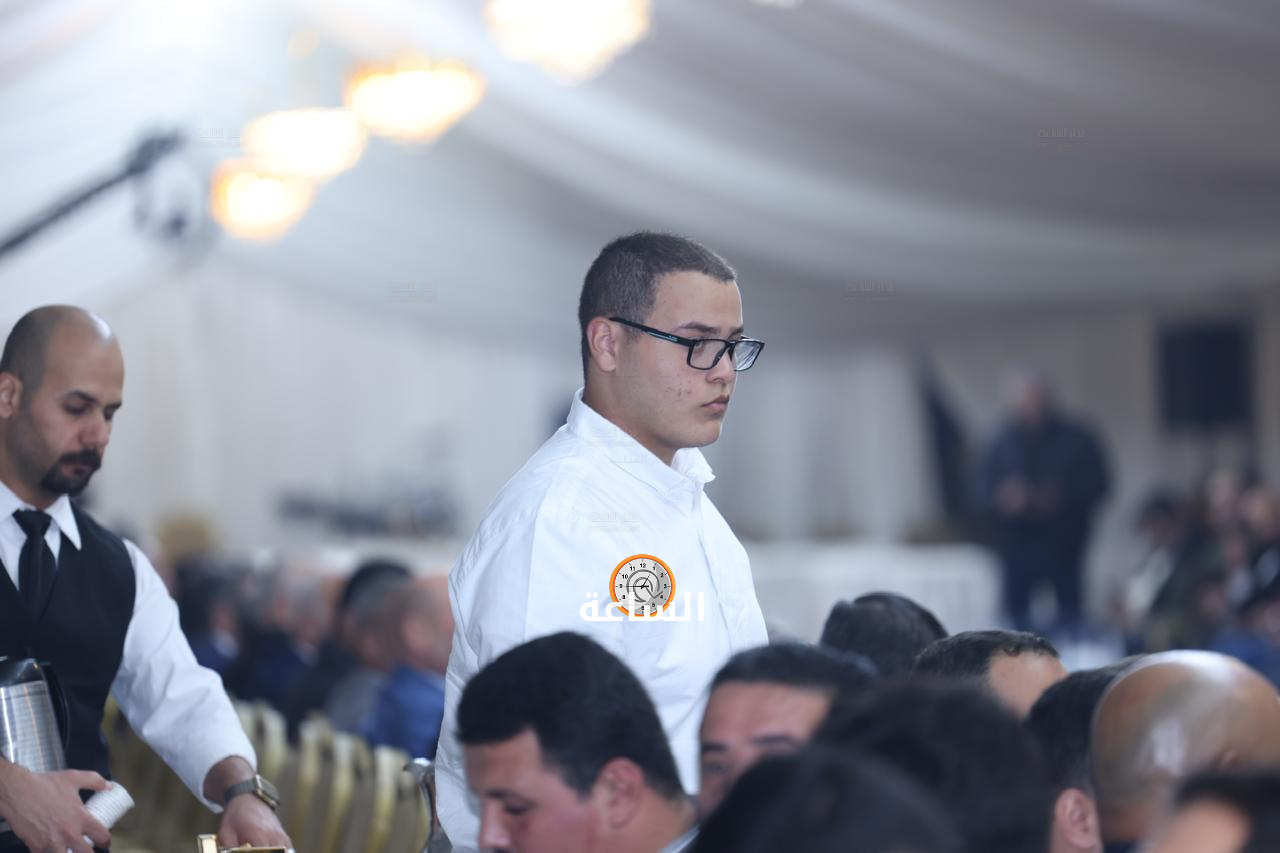 Madar Al-Saa Images 0.4946098126740355
