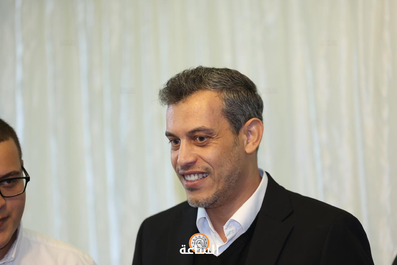 Madar Al-Saa Images 0.6108830375820264