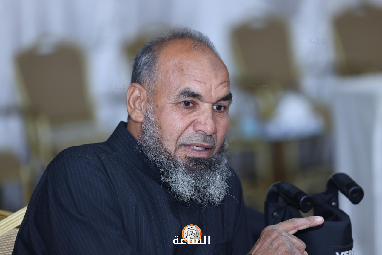 Madar Al-Saa Images 0.7424998496971295