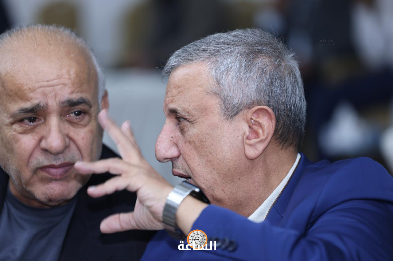Madar Al-Saa Images 0.47060561543992085