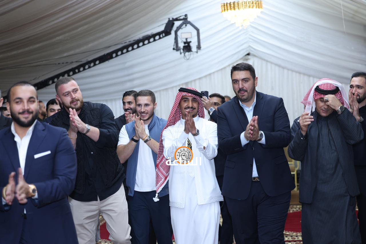 Madar Al-Saa Images 0.9345938857511368