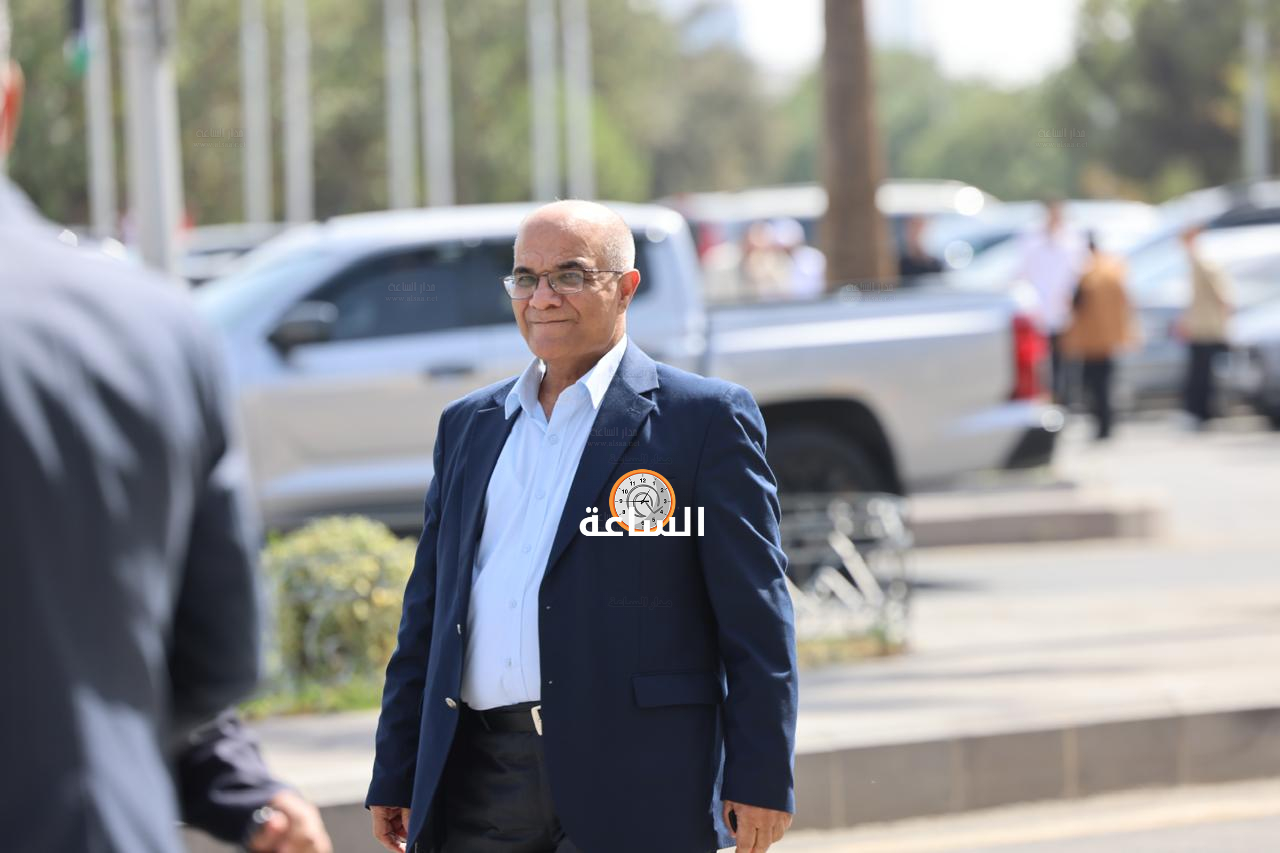 Madar Al-Saa Images 0.44649106552359585