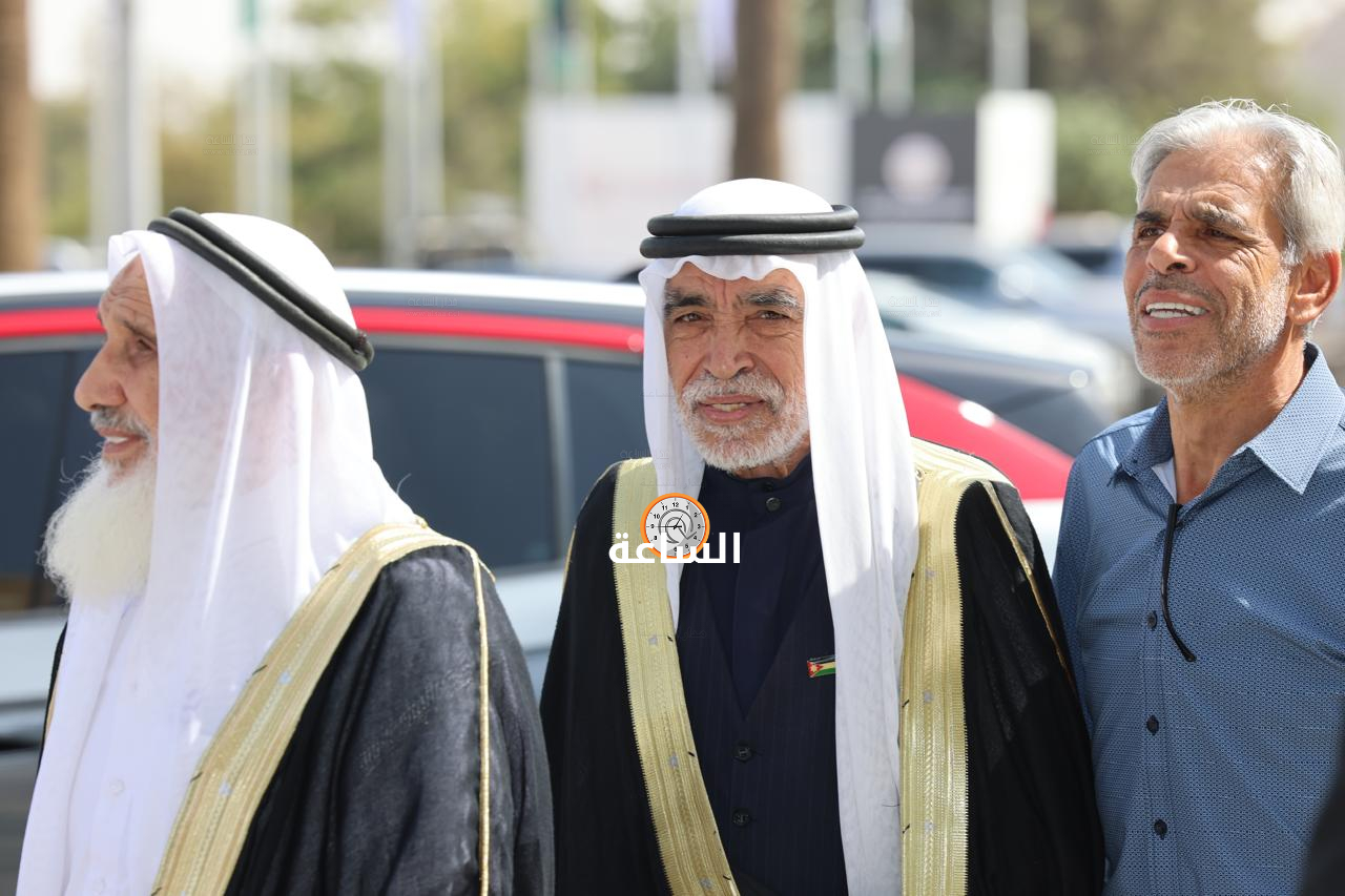 Madar Al-Saa Images 0.2941799663845853