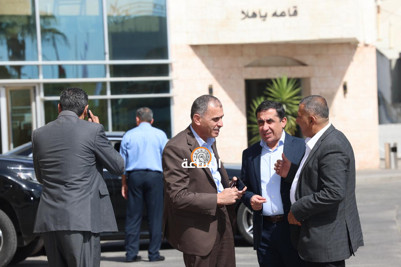 Madar Al-Saa Images 0.5832982865298324