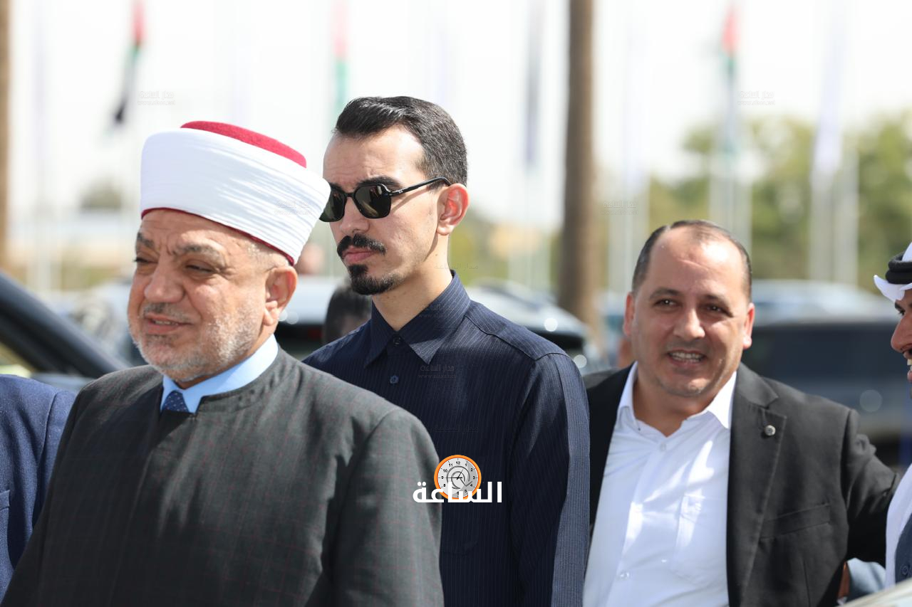 Madar Al-Saa Images 0.14270425603398607