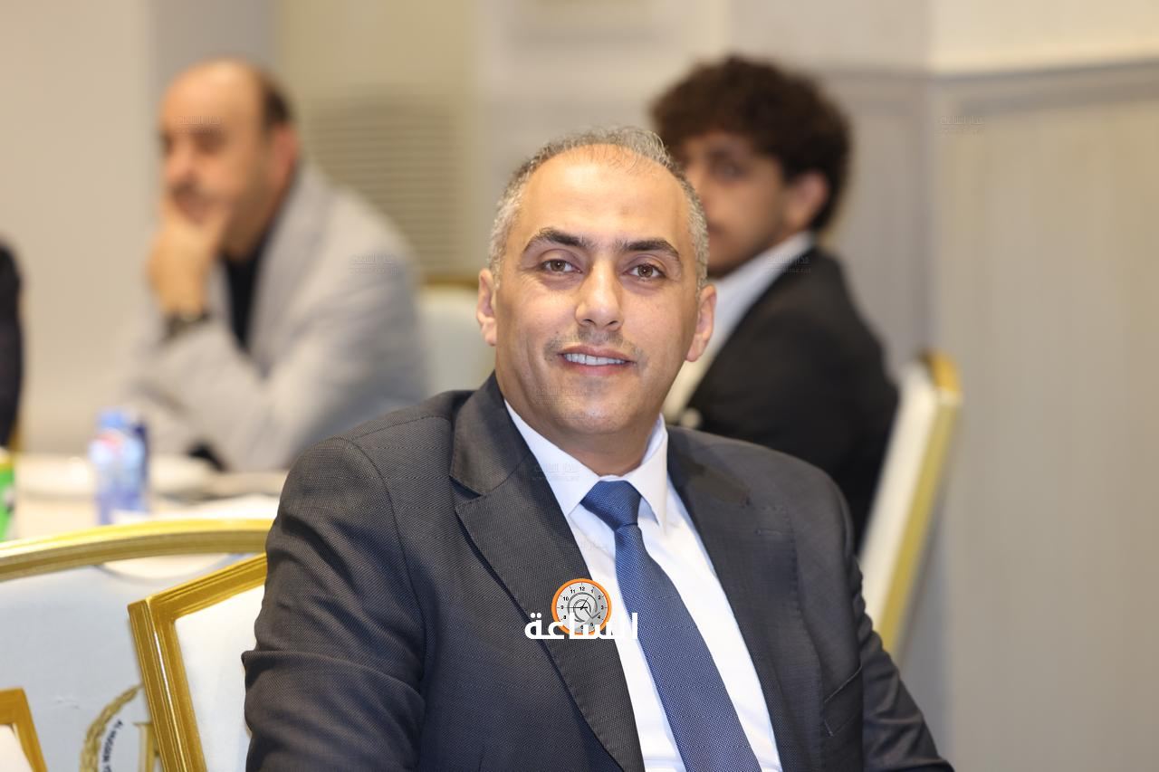 Madar Al-Saa Images 0.32376502999923185