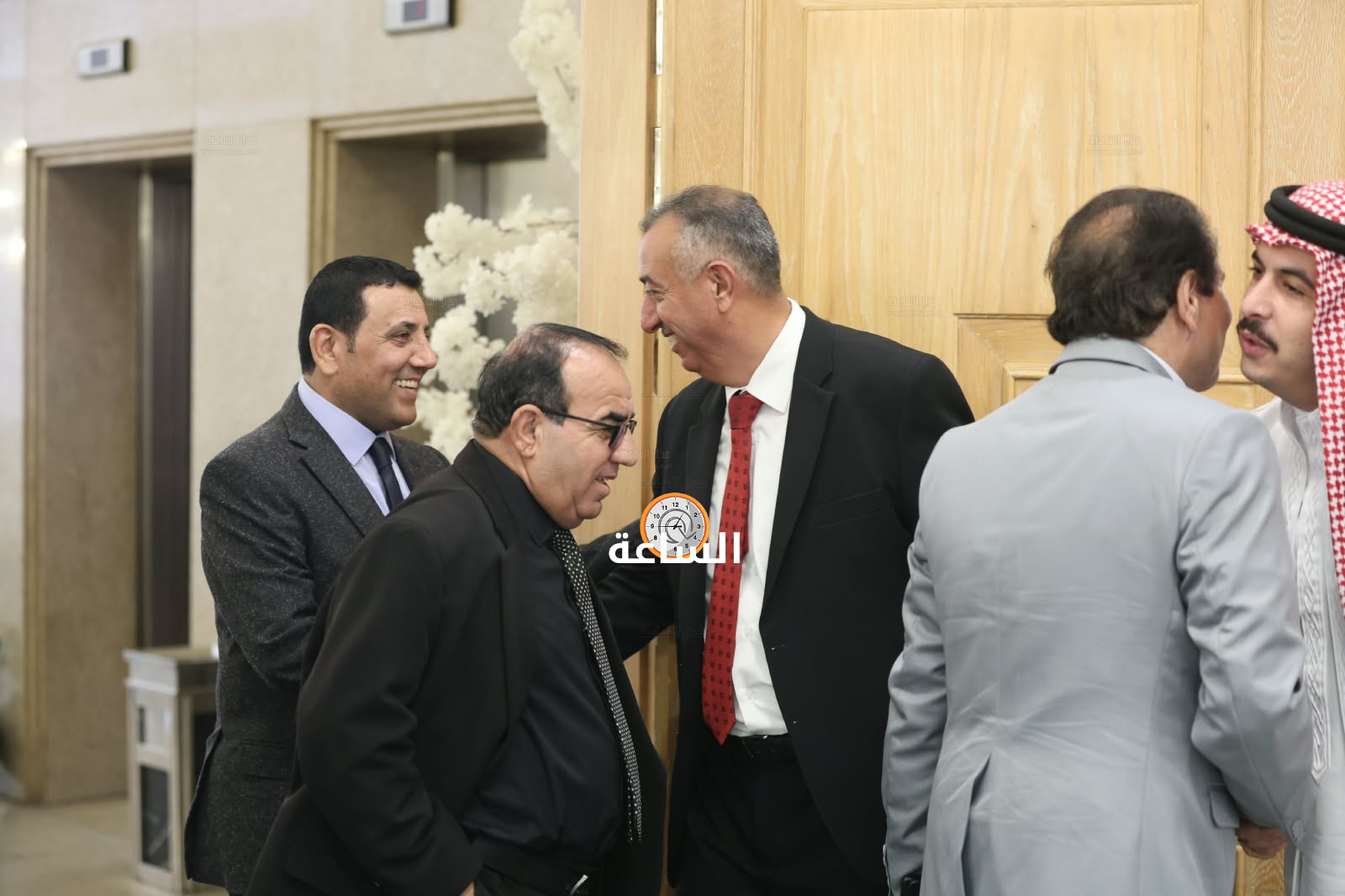 Madar Al-Saa Images 0.6215833532689522