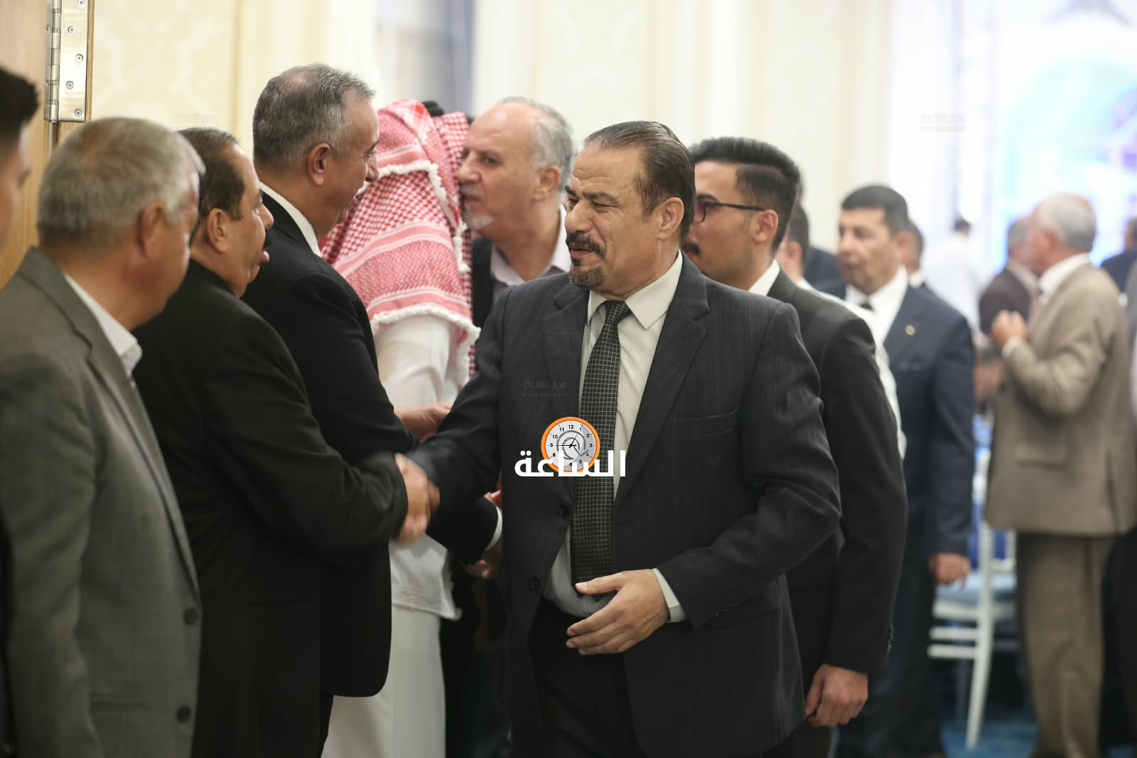 Madar Al-Saa Images 0.7395899835185062