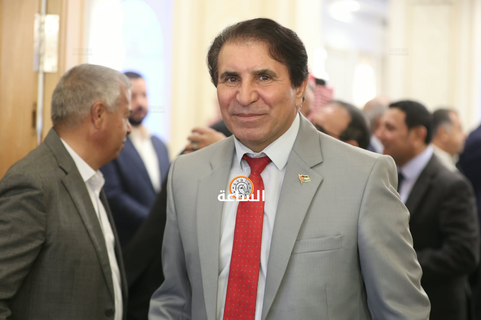 Madar Al-Saa Images 0.14886758540329625