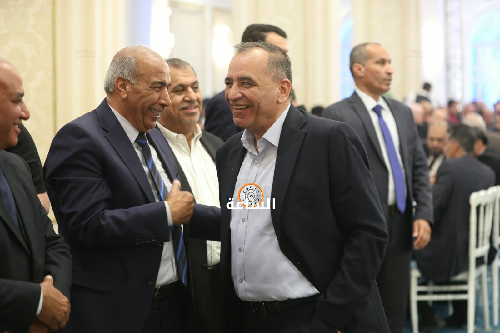 Madar Al-Saa Images 0.7451111081746706