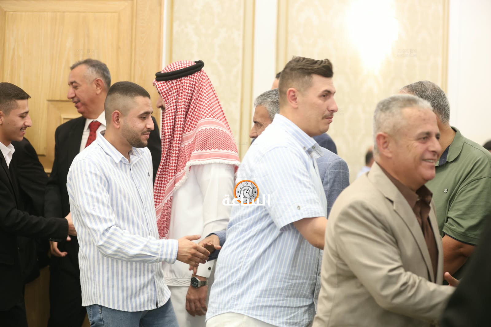 Madar Al-Saa Images 0.22357891228257576