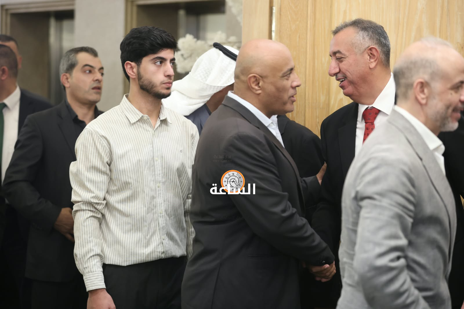 Madar Al-Saa Images 0.4729141494966088