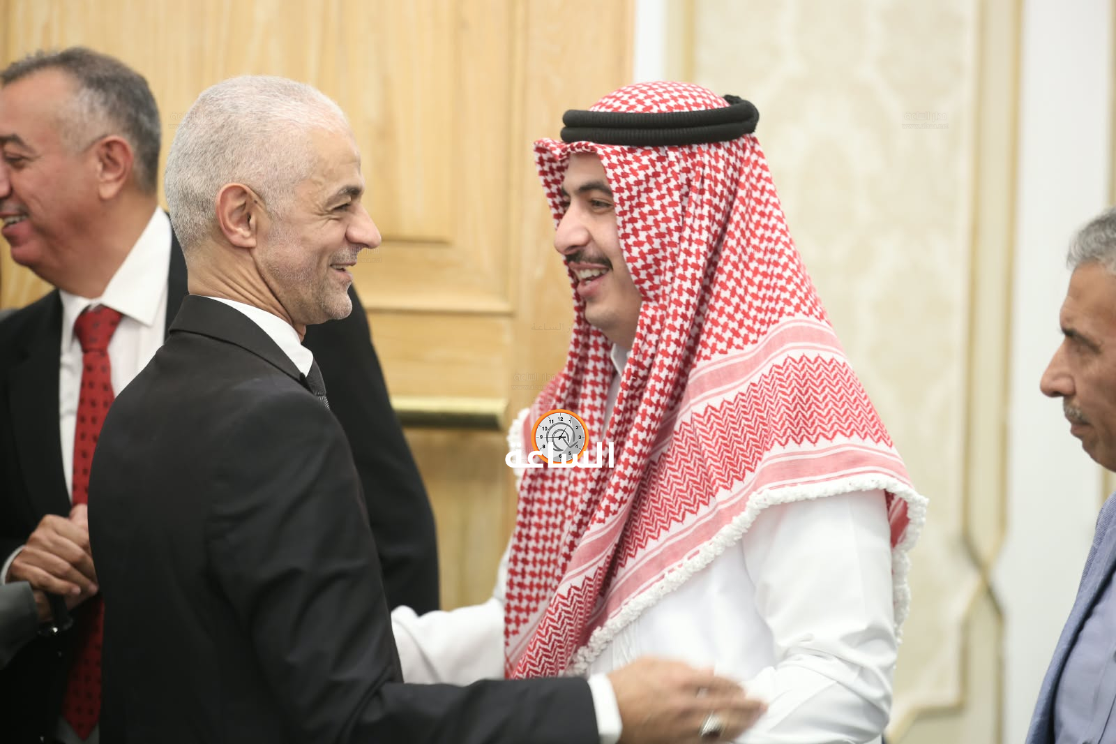 Madar Al-Saa Images 0.7048575582473566