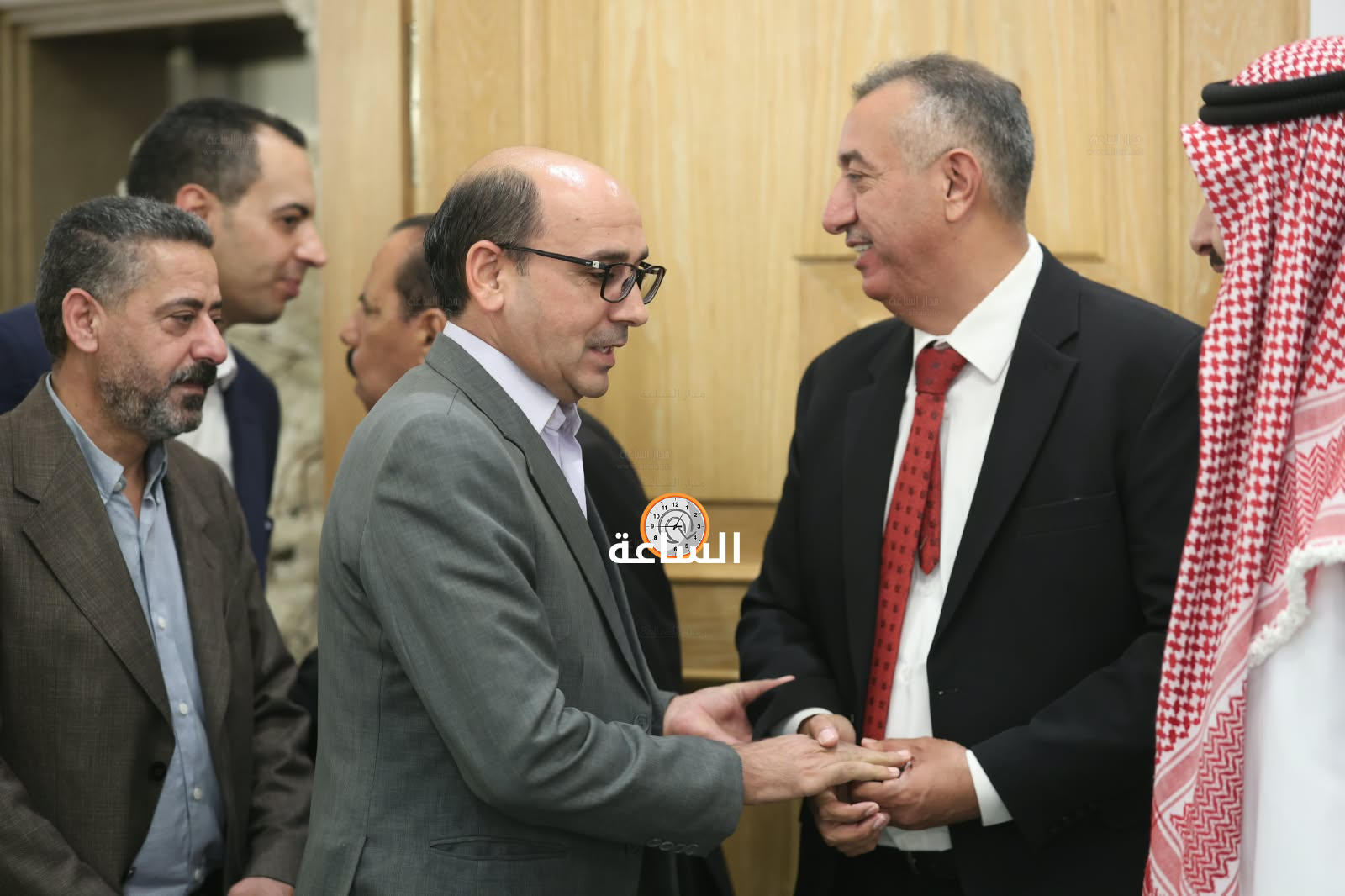Madar Al-Saa Images 0.990982124509018