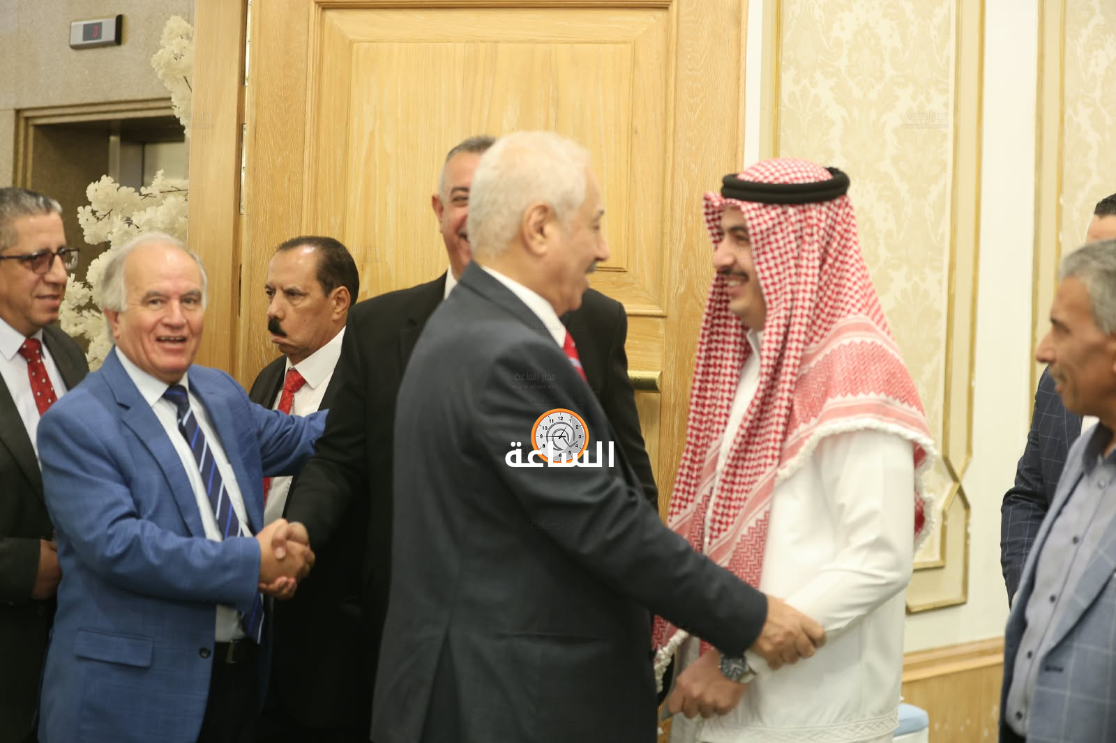Madar Al-Saa Images 0.4078916559340783