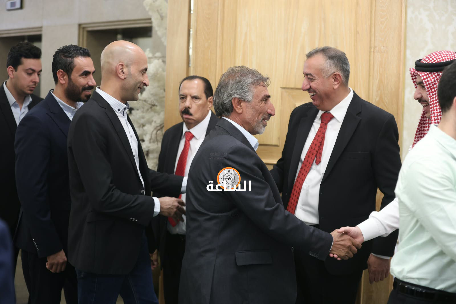 Madar Al-Saa Images 0.44337347799331583