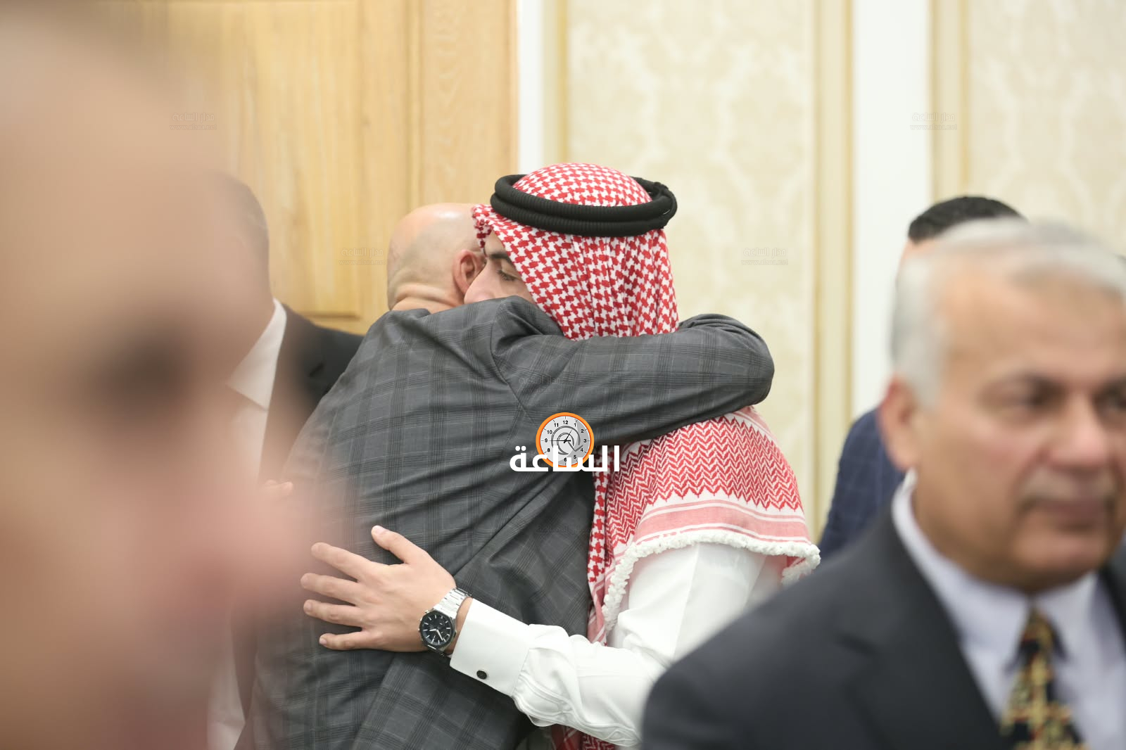 Madar Al-Saa Images 0.427637794883009