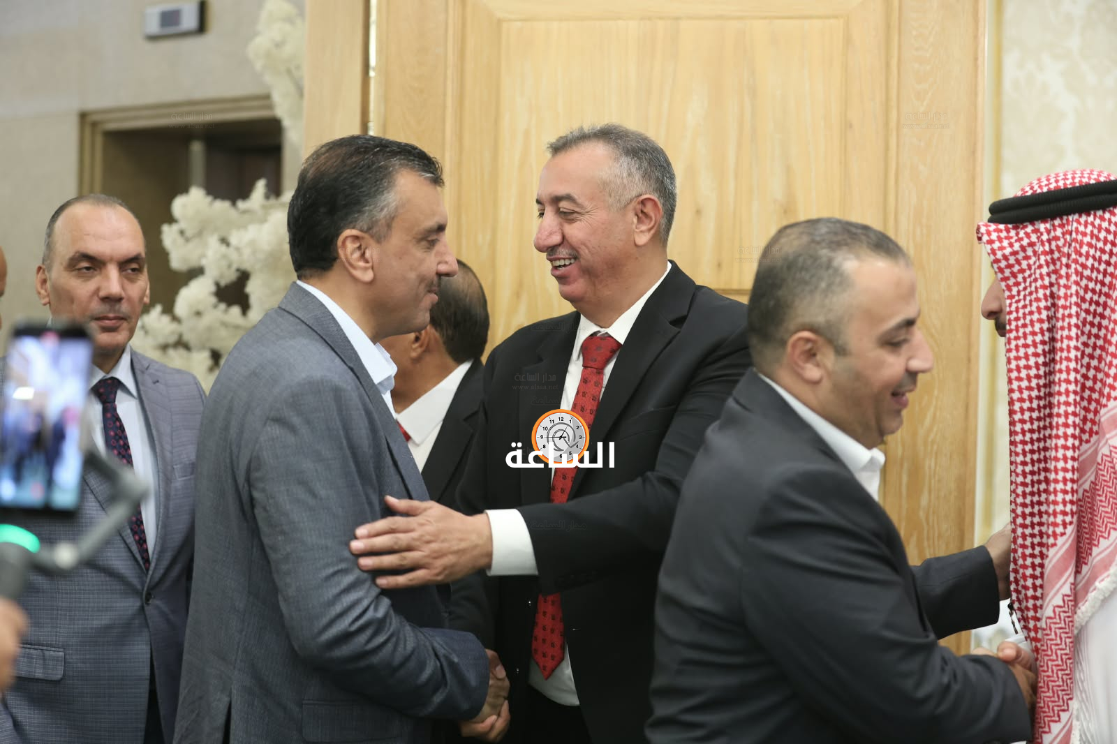 Madar Al-Saa Images 0.5419757239171489